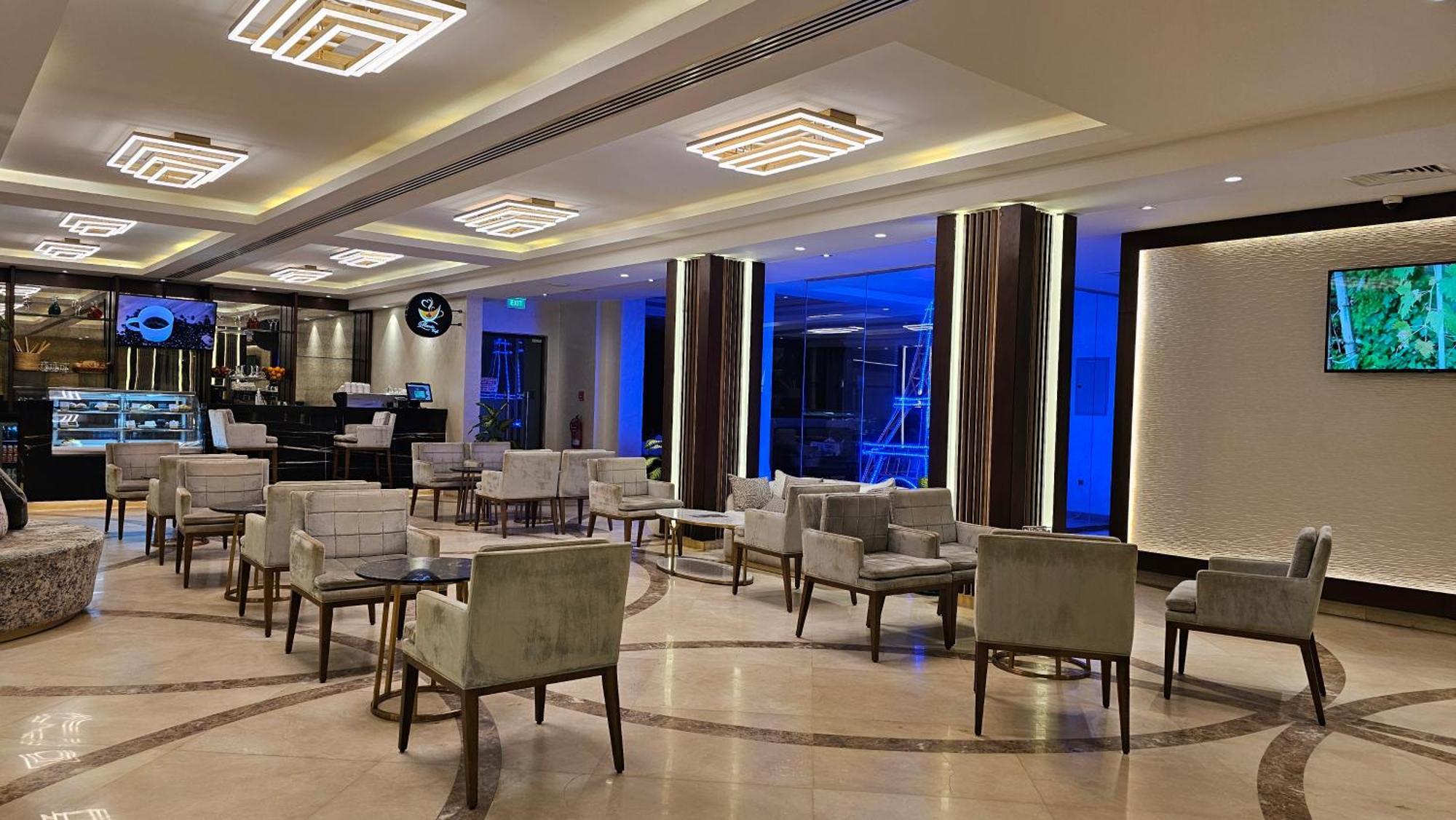 Imperial Plaza Hotel & Resort Джуба Экстерьер фото